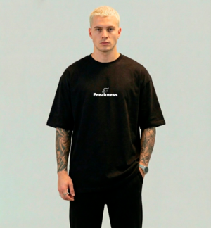 #003 - Freaknesss - Uzumaki, Konoha