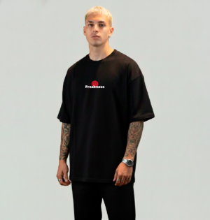 #002 - Freaknesss - Uzumaki